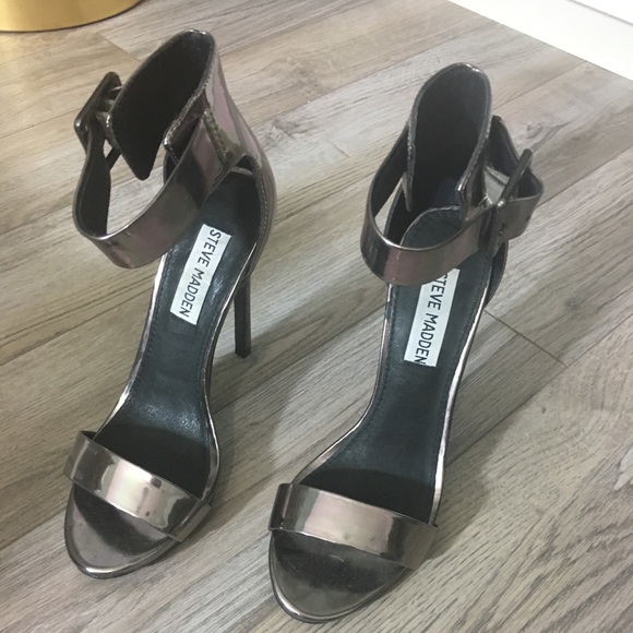 Steve Madden Sandals - Picture 4 of 6